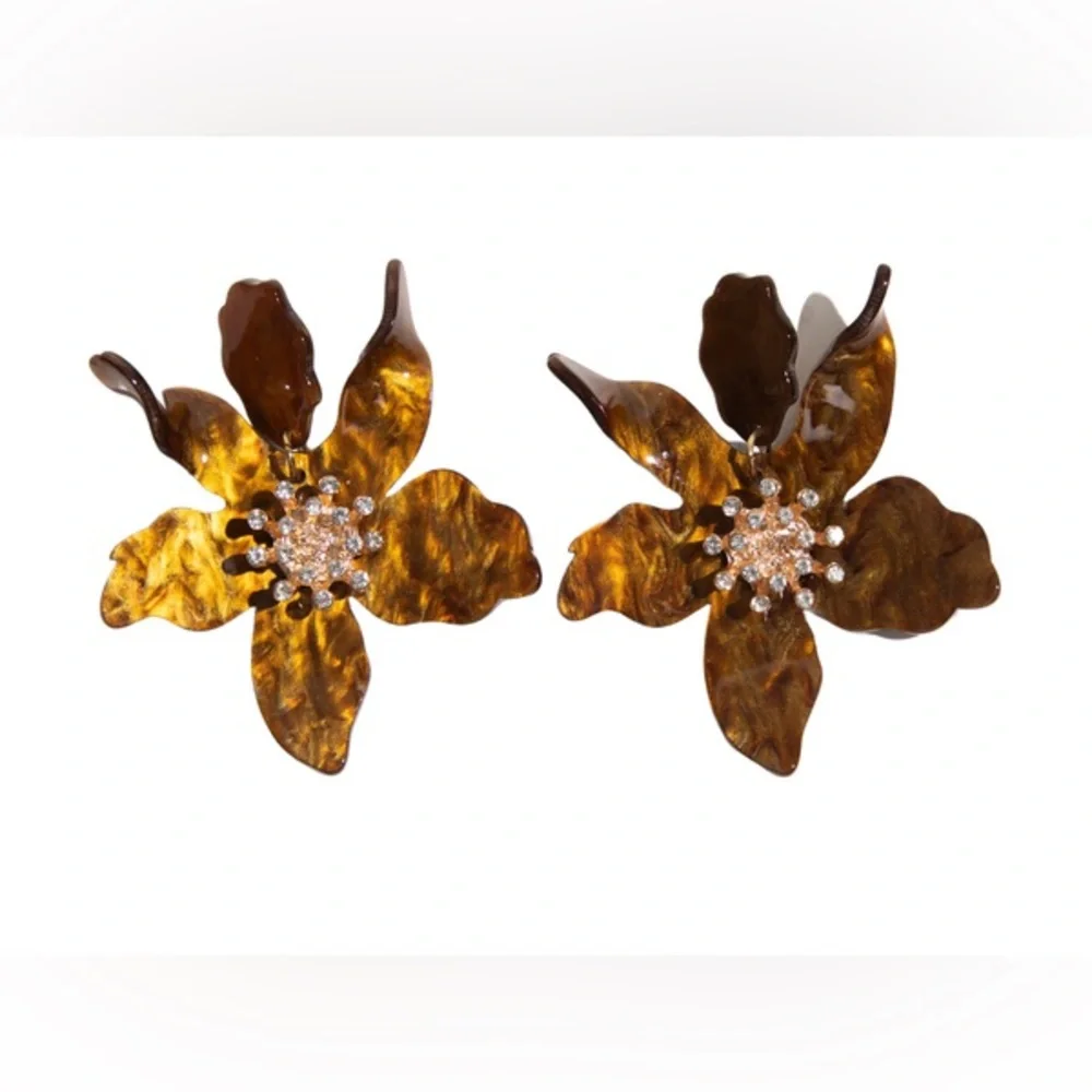 🤎🍂 Bronze Acrylic Resin Flower Earrings 🍂🤎 Brand New in Packet - Picture 2 of 12